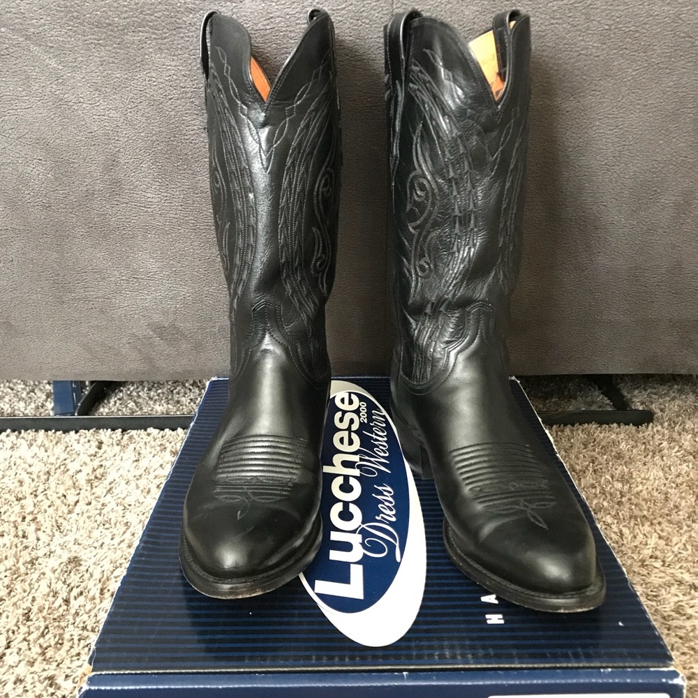 Black Lucchese
